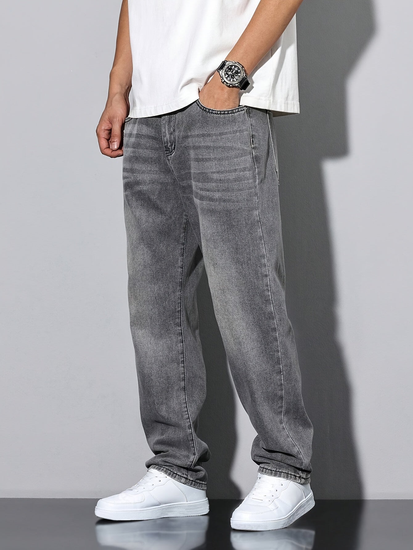 Men’s jeans - grey, aged details, casual cut, machine washable,