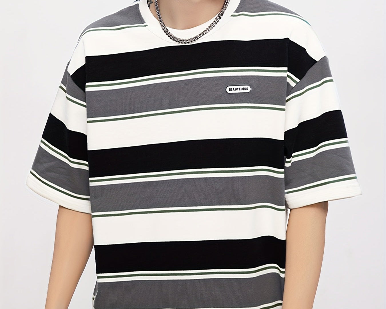 Camiseta de verano con cuello redondo a rayas para hombre