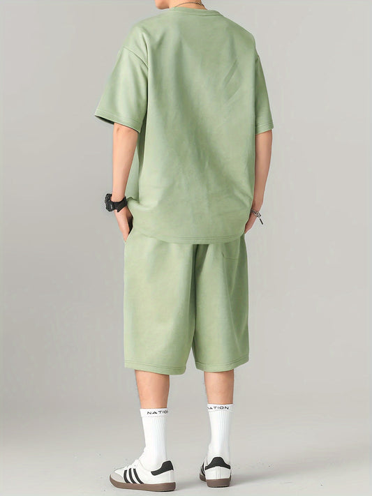 Conjunto de camiseta y pantalón corto gris