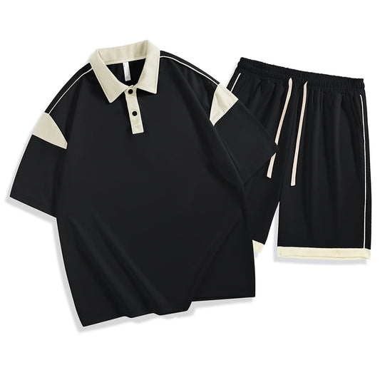 Conjunto deportivo informal de moda para hombre, polo de manga corta con cuello y pantalones cortos holgados.