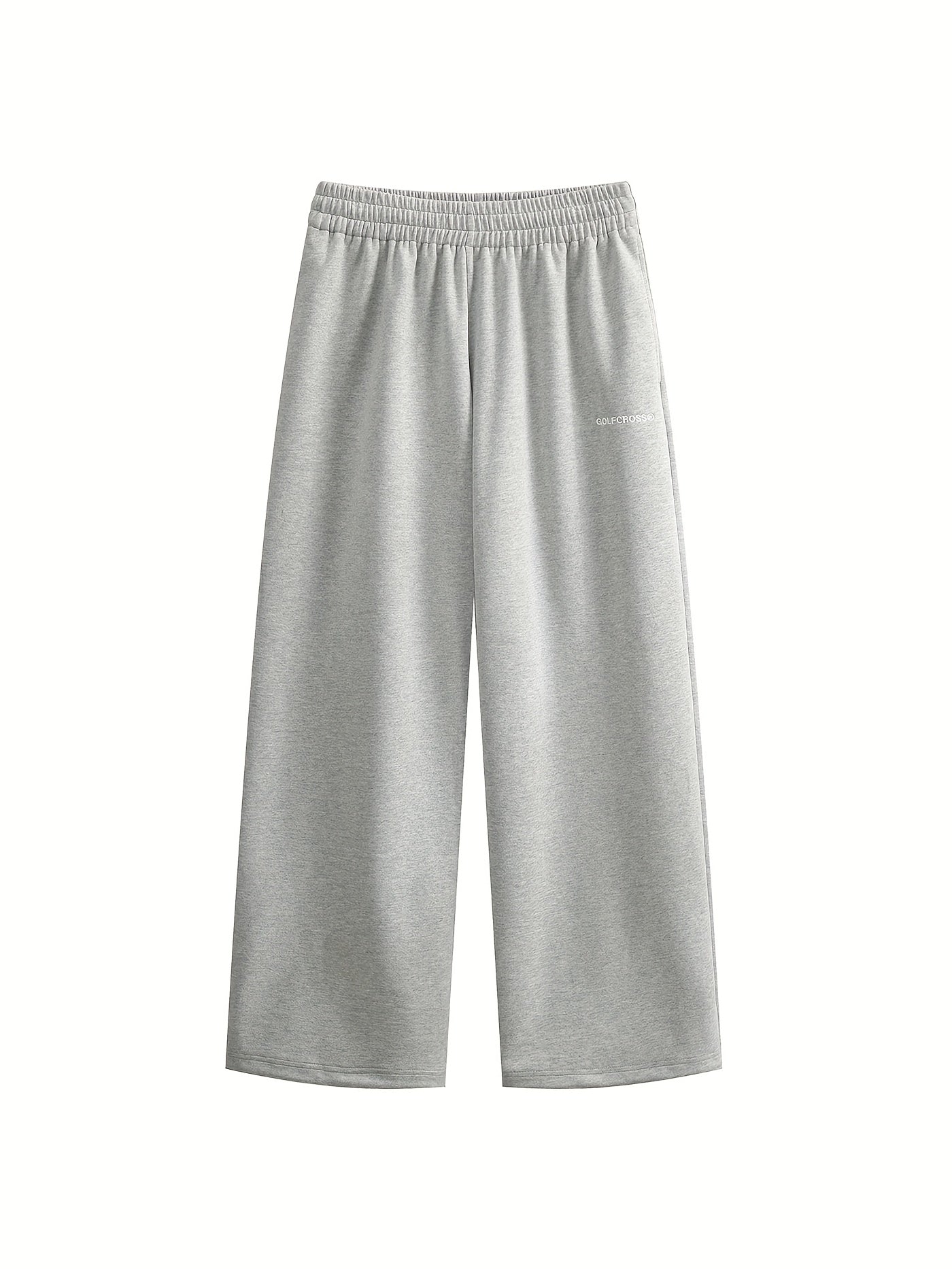 Light and breathable casual jogging in cotton blend with embroidered pattern.