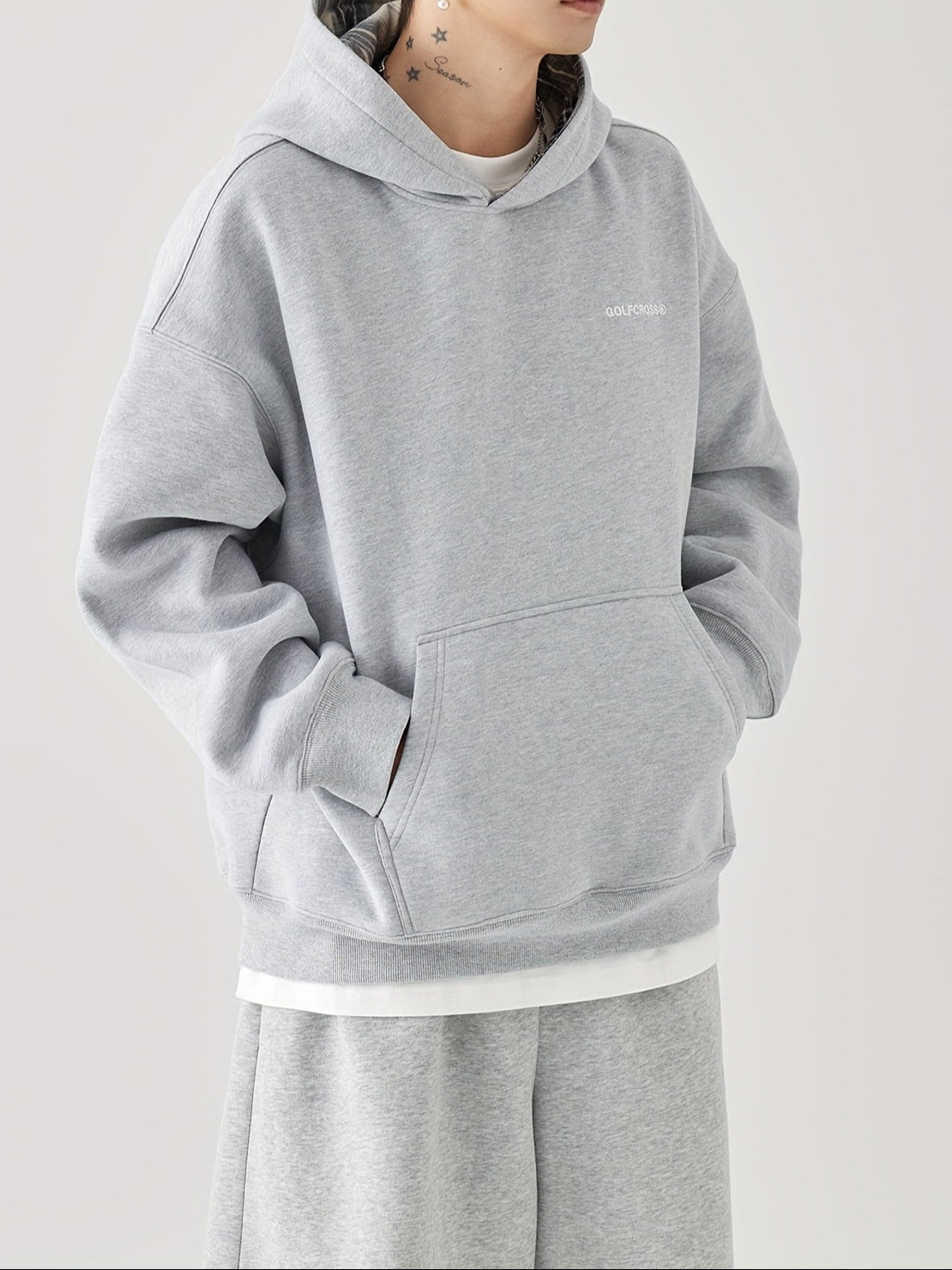 Men’s loose fit hoodie with plaid collar